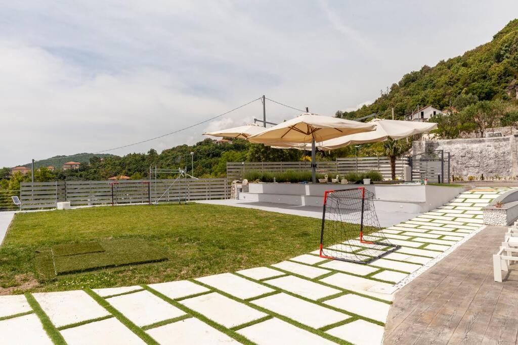 Tenuta Croce Appartamento Karol-Piscina-Vista Mare Salerno Kültér fotó